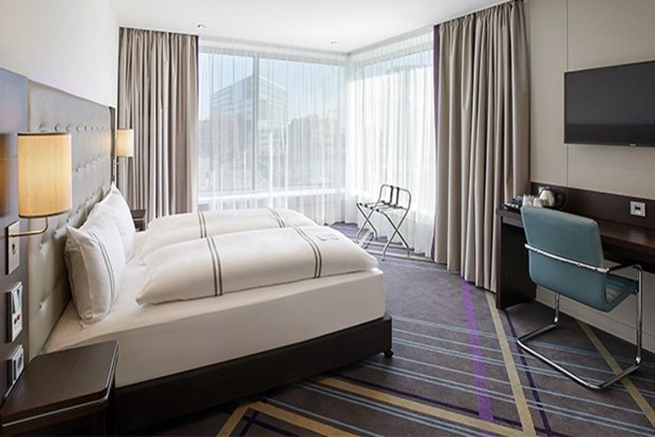 Holiday Inn Express Stuttgart Airport, An Ihg Hotel Ляйнфельден-Ехтердінген Екстер'єр фото